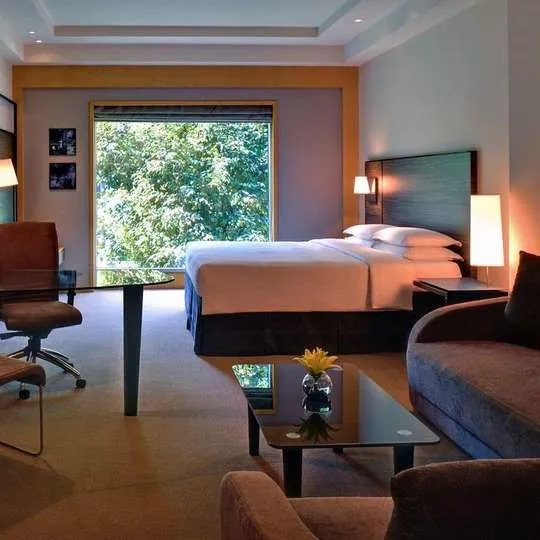 رزرو بهترین هتل ها برای اقامت در بمبئی قبل از خرید بلیط هواپیما تهران به بمبئی